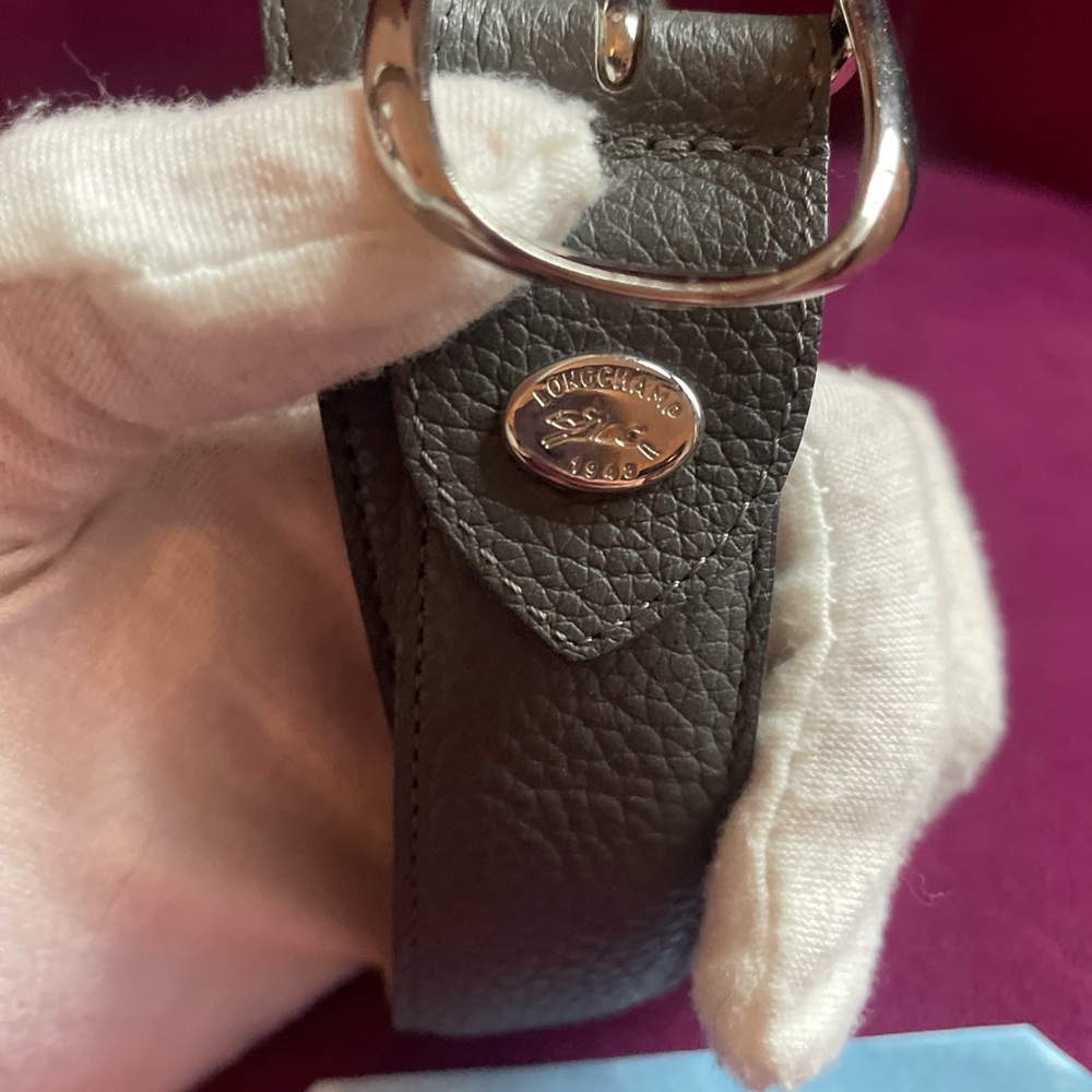 Longchamp Cowhide Leather Women’s Belt with Silver Buckle - Picture 3 of 3